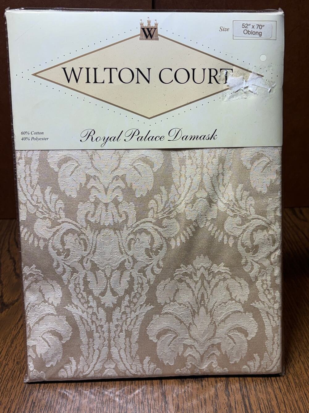 Wilton Court Tablecloth 52 x 70 Royal Palace Damask Champagne Vintage NEW